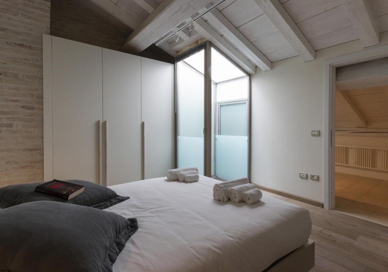 Smeraldo Suite Mântua Exterior foto